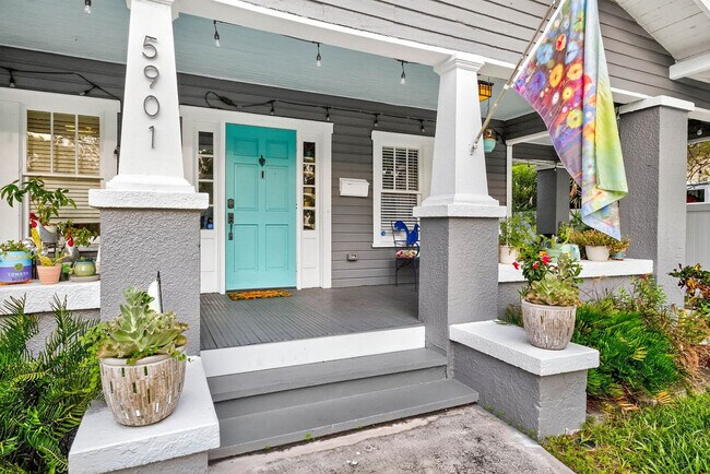 Building Photo - 5901 N Ola Ave