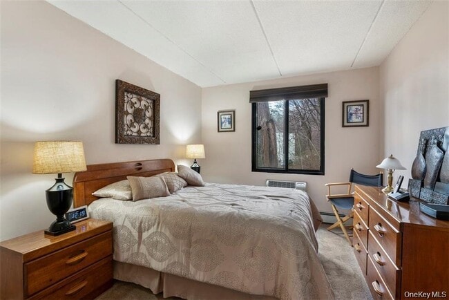 Building Photo - 1116 Warburton Ave