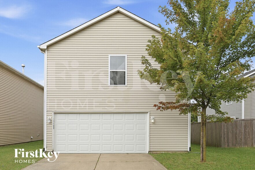 Building Photo - 15400 Gallow Ln