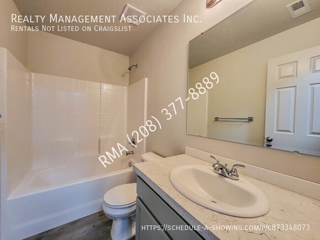Building Photo - 13234 S Catawba River Ave
