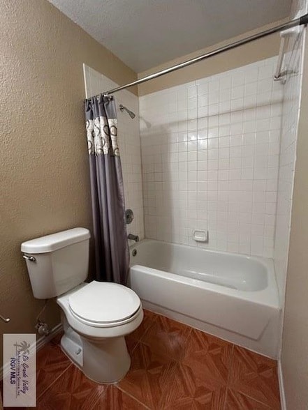 Building Photo - 944 Alta Mesa Blvd