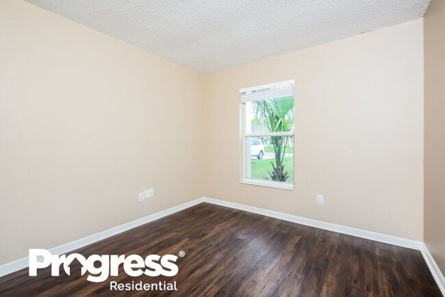 Building Photo - 1092 Manigan Ave