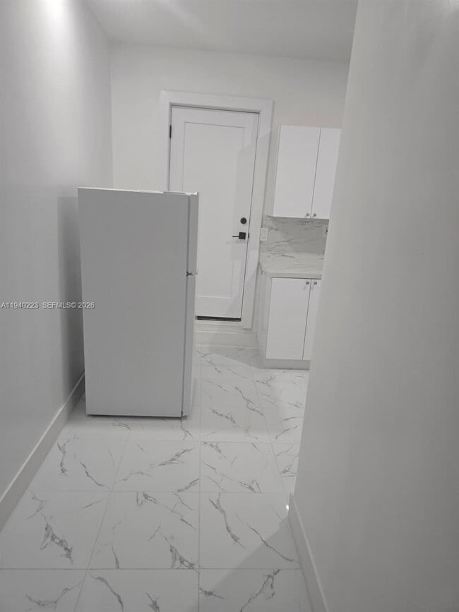 Building Photo - 19520 SW 97th Pl