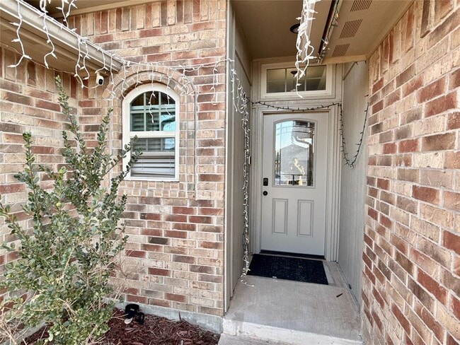 Building Photo - 3004 NW 183rd St