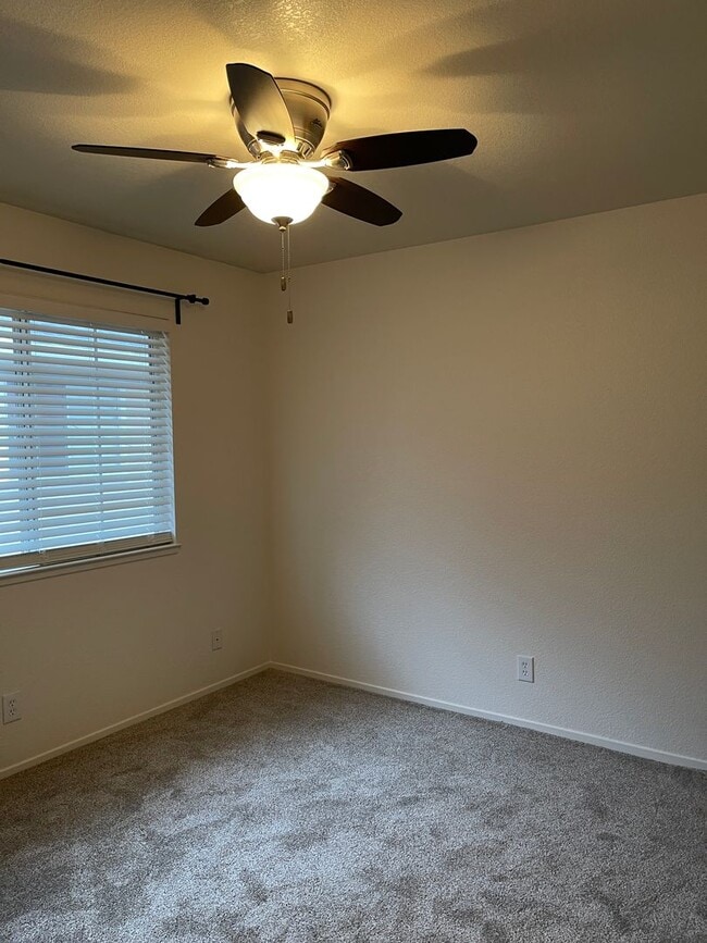 Building Photo - Chico Condo- MOVE IN SPECIAL- Elegant-3 be...
