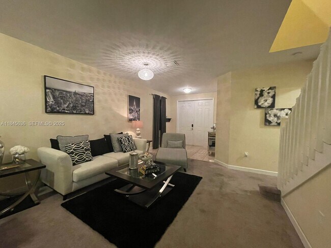 Building Photo - 8878 W 33rd Ave