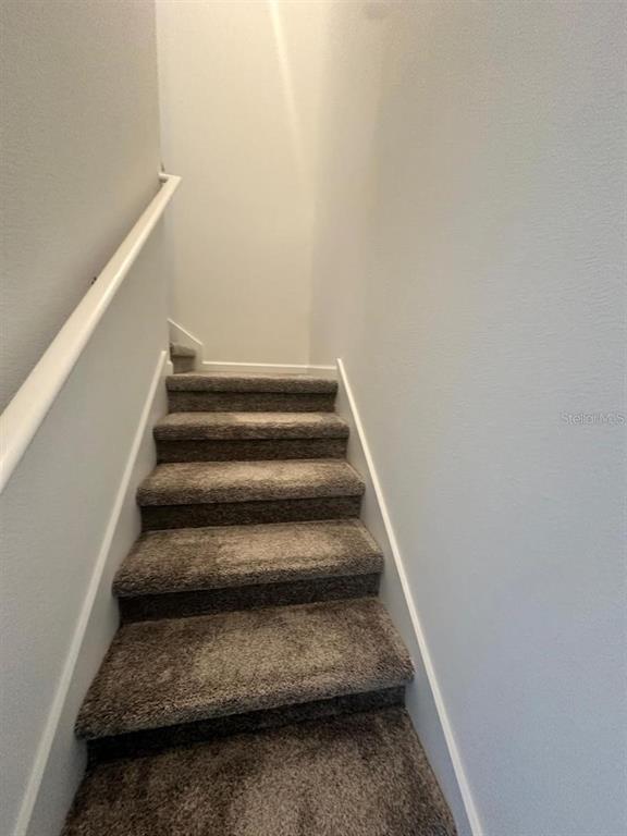 Building Photo - 2772 Pierr St