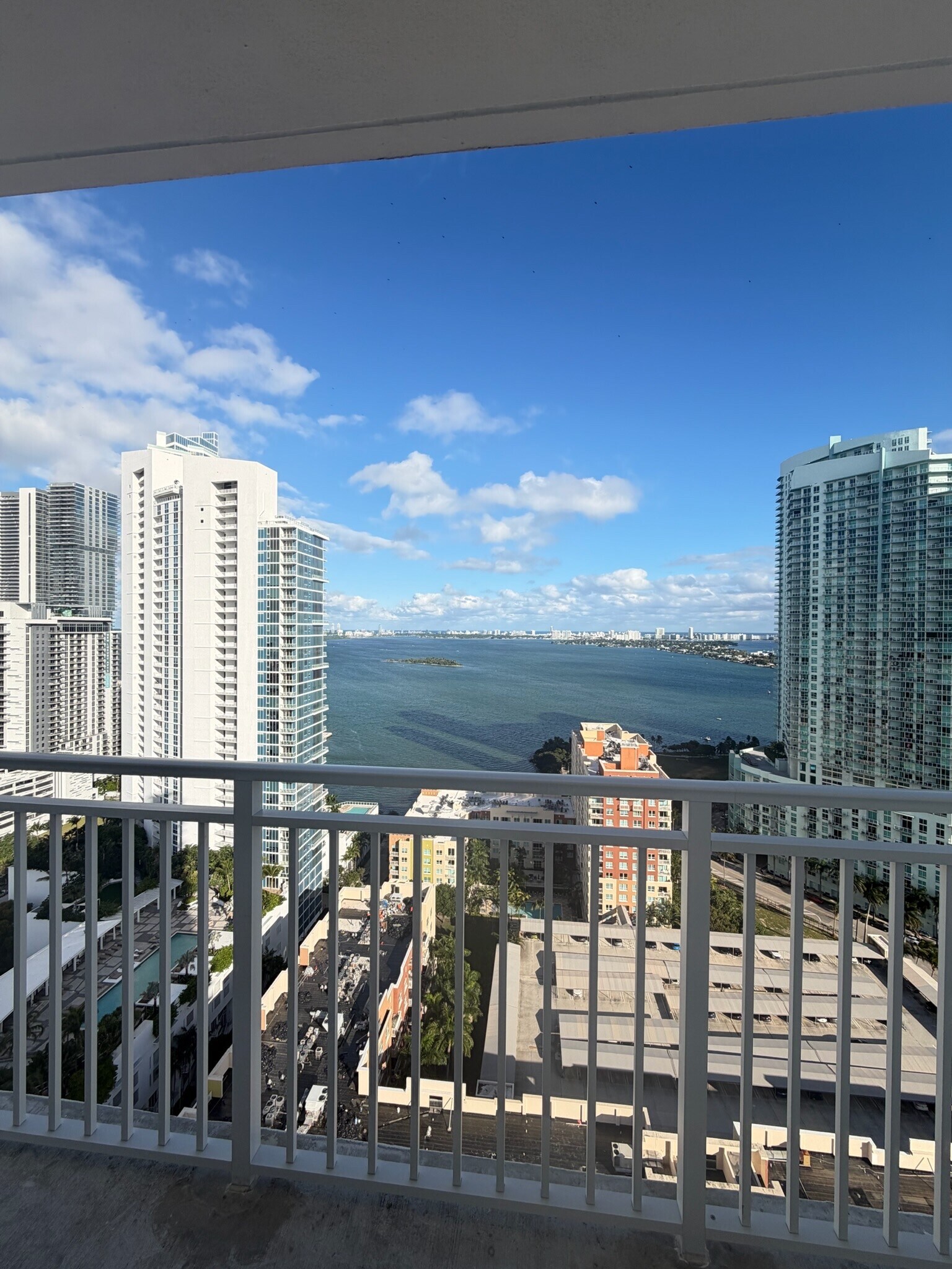 Building Photo - 100 NE 23rd St