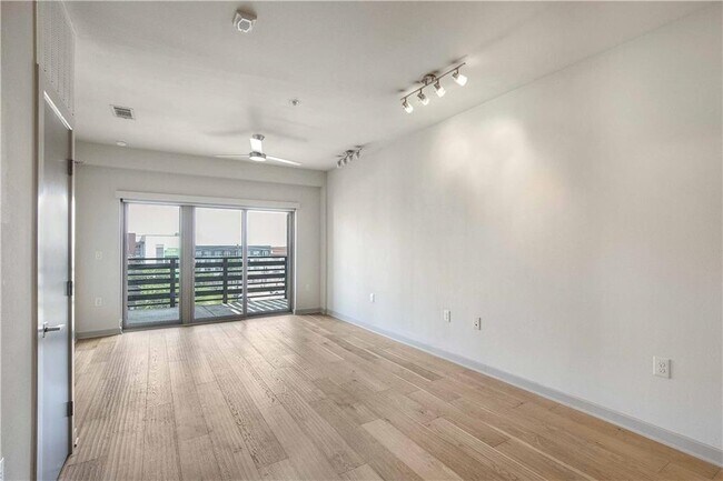 Building Photo - 3600 S Lamar Blvd