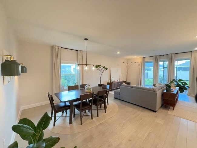 Building Photo - 76 Neighbor Ct