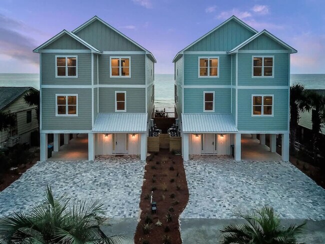 Building Photo - 22343 Front Beach Rd
