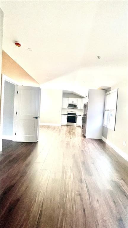 Building Photo - 216 Maple Ave