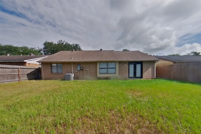 Building Photo - 24103 Palo Dura Dr