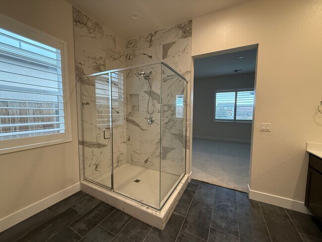 Building Photo - Beautiful single story Toll Brothers Home in The Prestiges Stonebrook Community