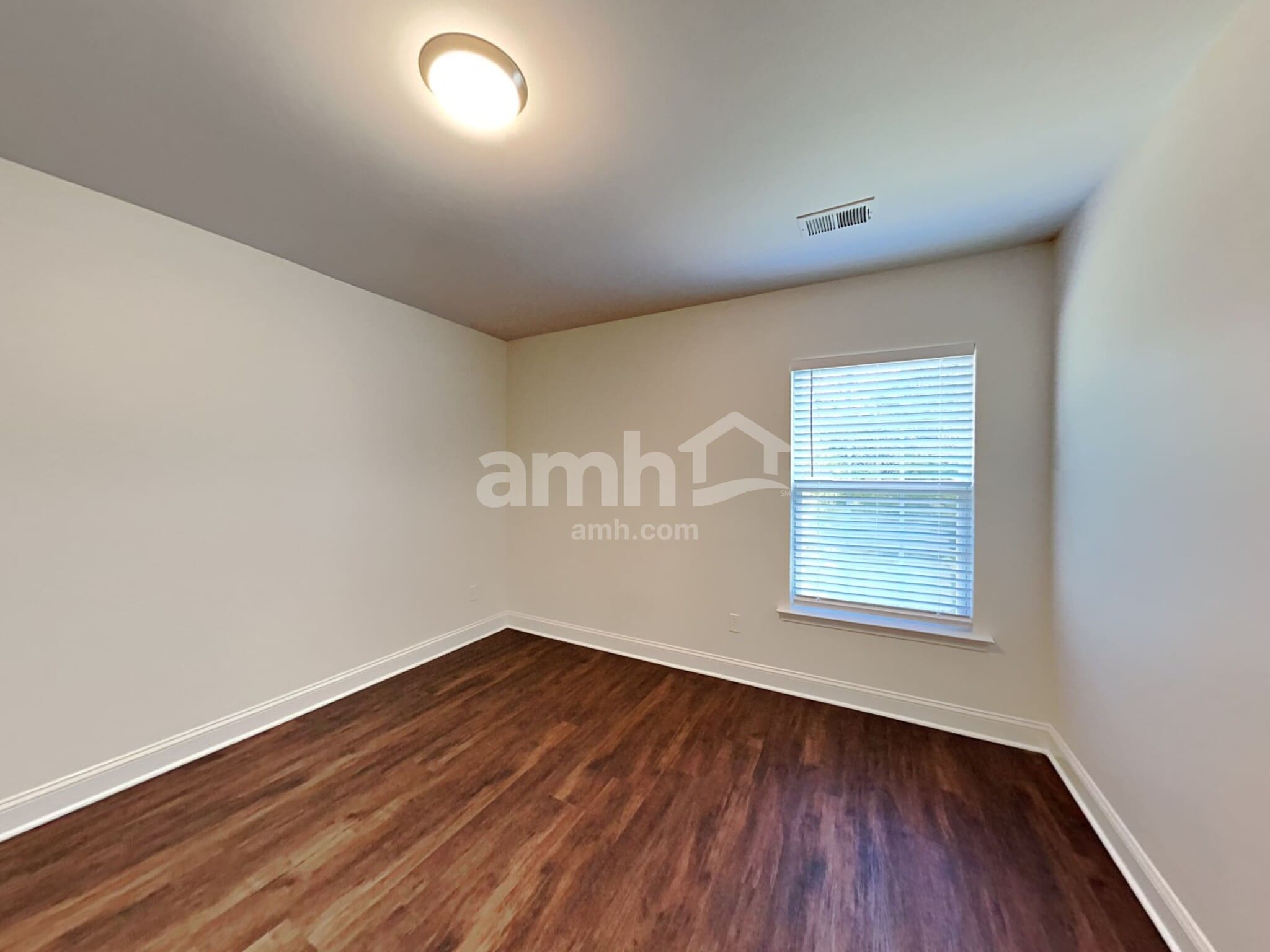 Building Photo - 15541 Normans Landing Dr