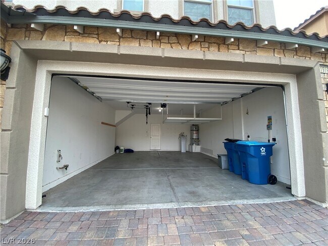 Building Photo - 11919 Fisterra Ct