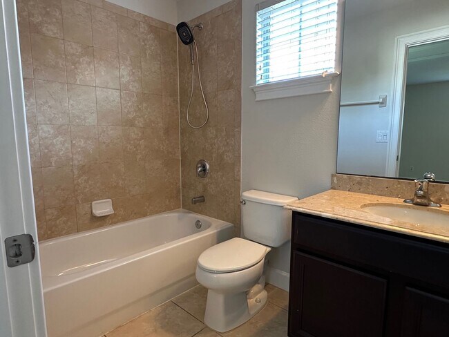 Building Photo - 4/4 Plus Office, Plus In-Law Suite/Gate Se...