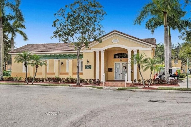 Building Photo - 3507 Shoma Dr