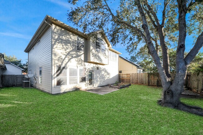 Building Photo - 21611 Shallow Glen Ln