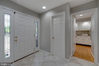 Building Photo - 4710 Old Dominion Dr