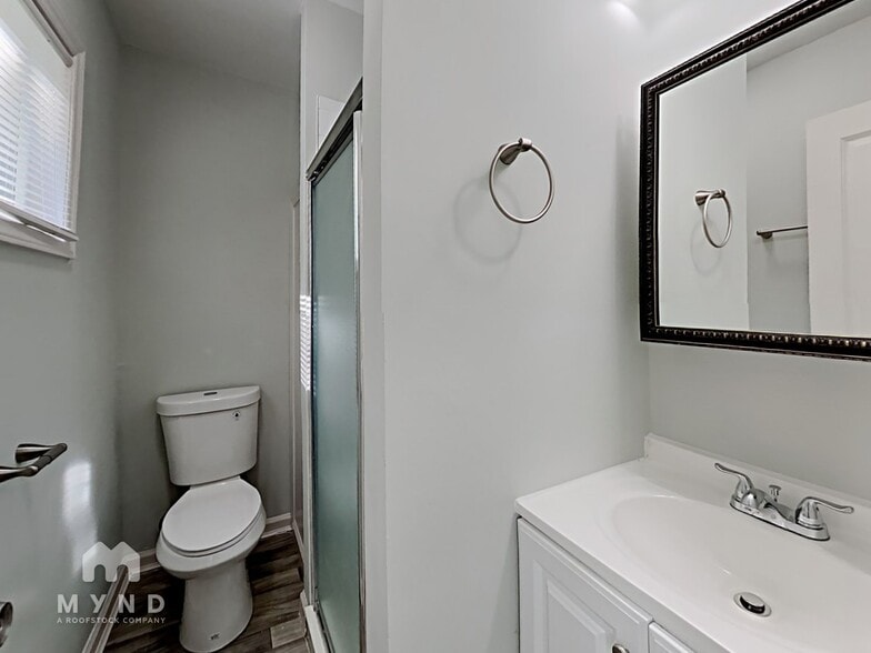 Building Photo - 3519 Misty Wood Dr