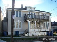 Building Photo - 401 Fernando St NE