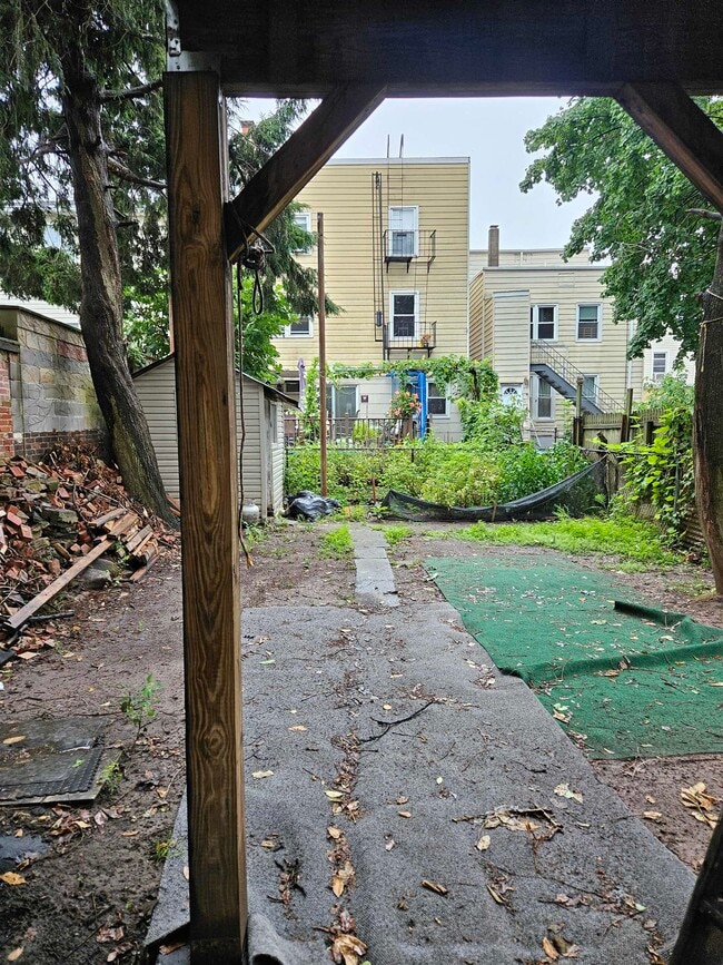 Building Photo - 26 Cottage St