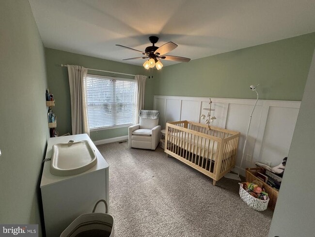 Building Photo - 424 Trumbull Ct