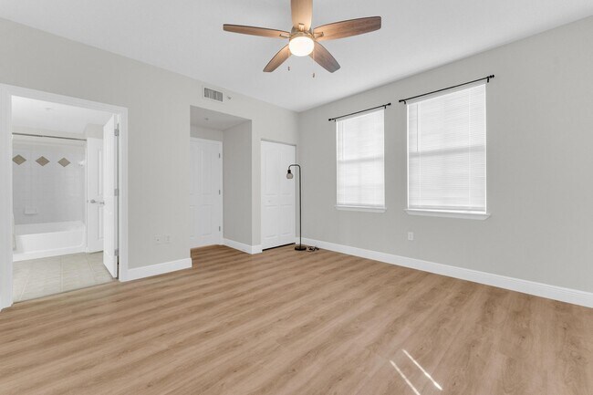 Building Photo - 2032 Alta Meadows Ln