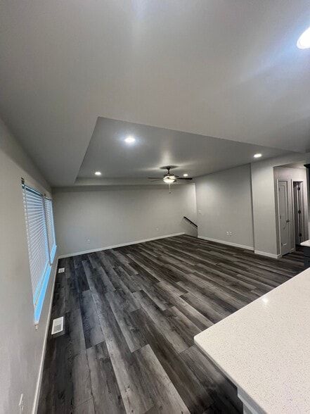 Building Photo - 772 River Bnd Ln