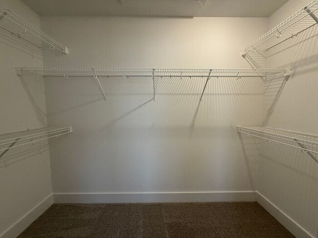 Building Photo - Beautiful New Construction in Booming Old Hickory