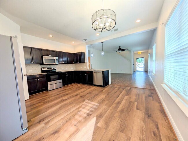 Building Photo - 3508 Wickham Ln