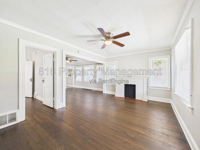 Building Photo - 5127 Olive St