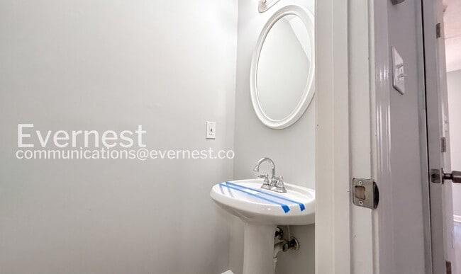 Building Photo - 4868 Browns Mill Ferry Rd