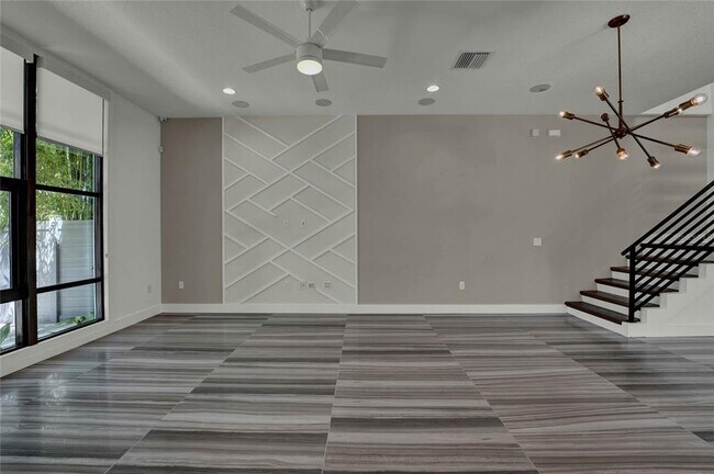 Building Photo - 1802 Mondrian Cir