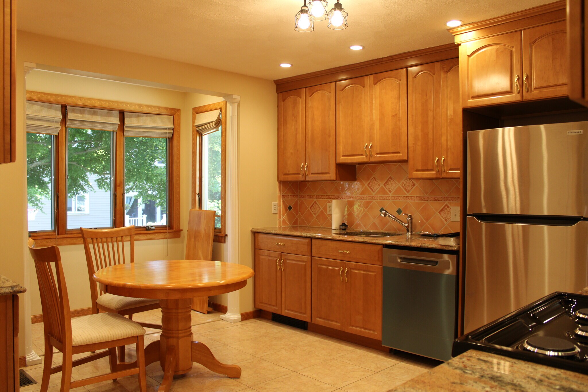 Building Photo - 11 Central Ave