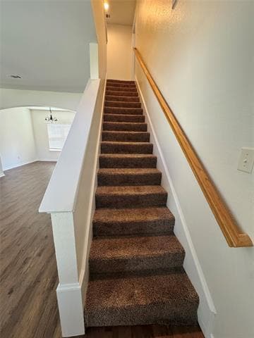 Building Photo - 102 Bridle Ct