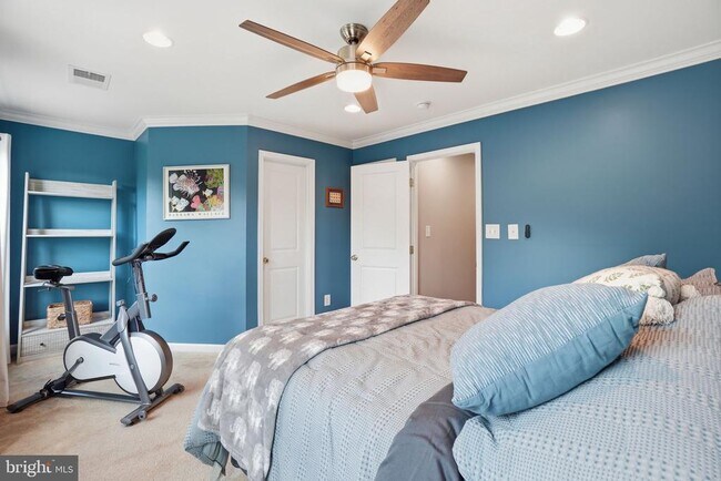 Building Photo - 8133 Dove Cottage Ct