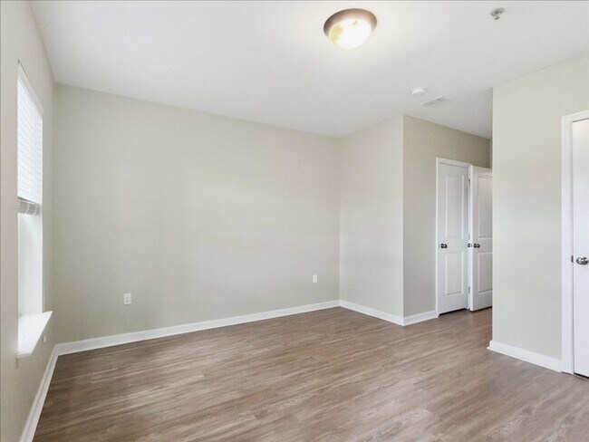Building Photo - 1526 Brookstone Pl