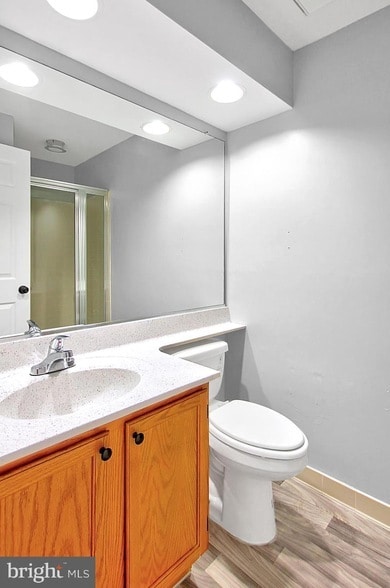 Building Photo - 12120 Apache Tears Cir