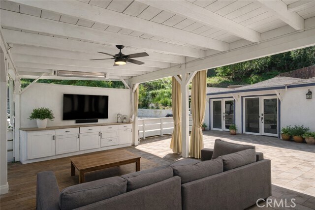 Building Photo - 3791 Multiview Dr