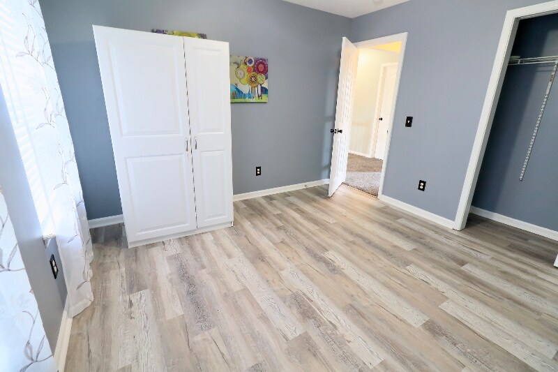 Building Photo - 12115 Flagstone Dr