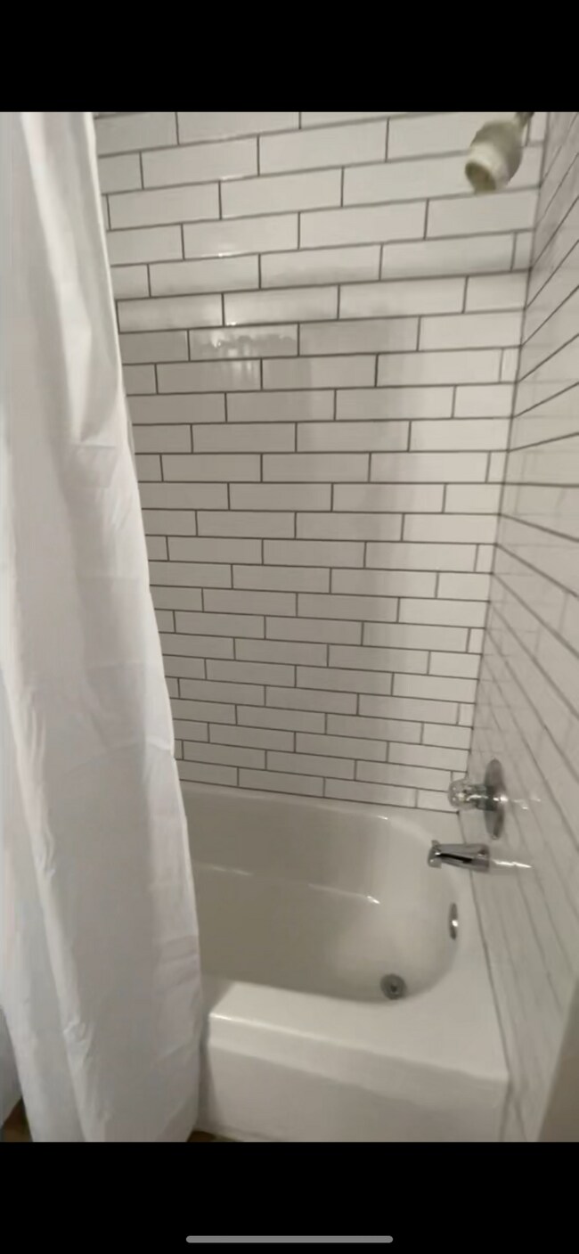 Building Photo - 500 Dandy Brush Ln W