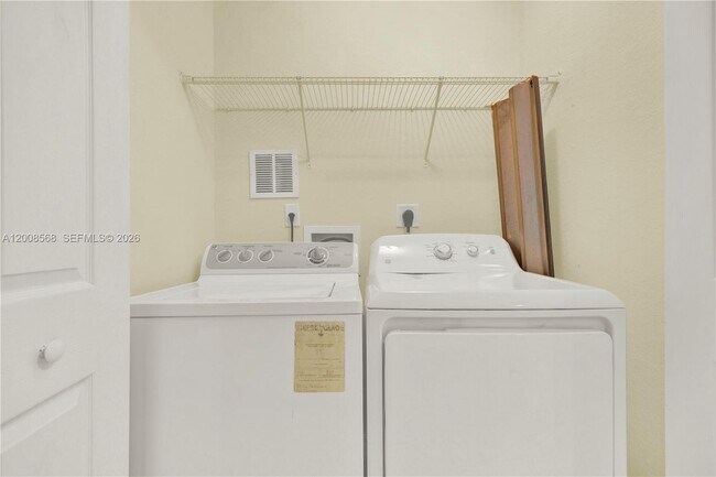 Building Photo - 11501 NW 89th St