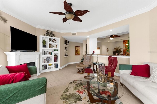 Building Photo - 14041 Bellagio Way