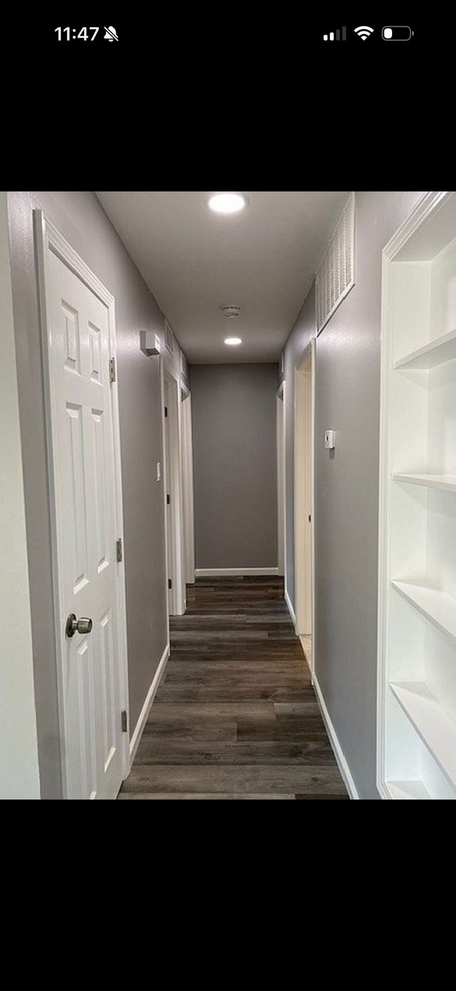 Building Photo - 7505 Affeldt St