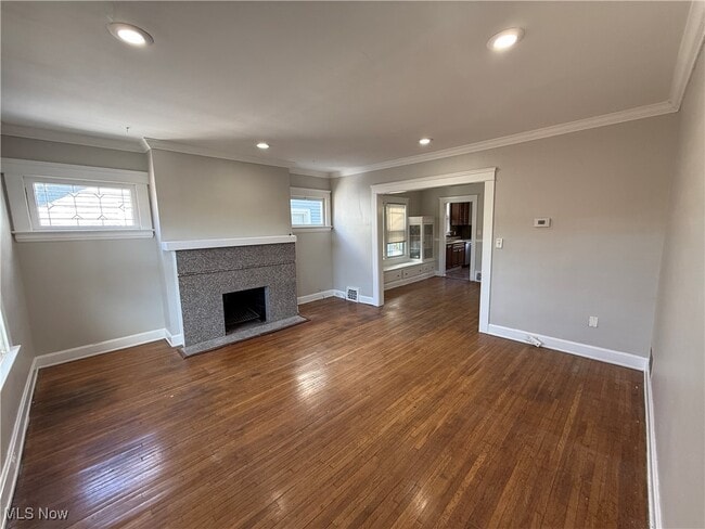 Building Photo - 1275 Donald Ave