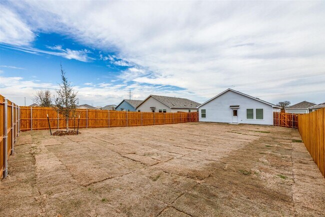Building Photo - Brand-new home in McKinney’s Preserve at Honey Creek with spacious backyard, stylish interiors, c...