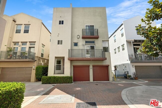 Primary Photo - 6531 S Seabluff Dr