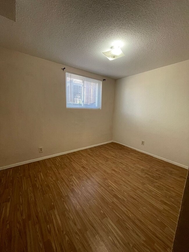 Building Photo - 3113 De Cortez St